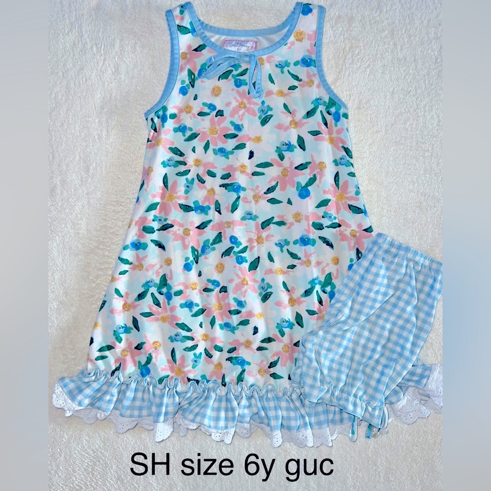 Size 6y SweetHoney Lounge Gown
